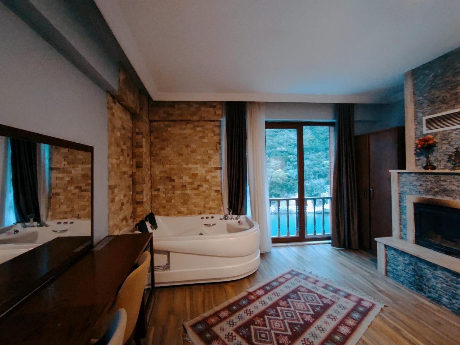 Hill River Hotel Ağva Kültér fotó
